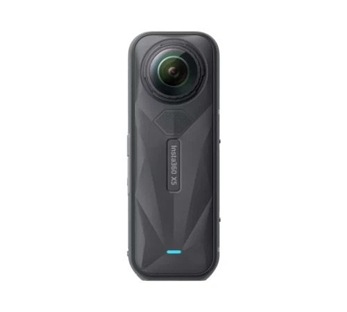 Action камера Insta360 X5
