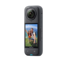 Action камера Insta360 X4